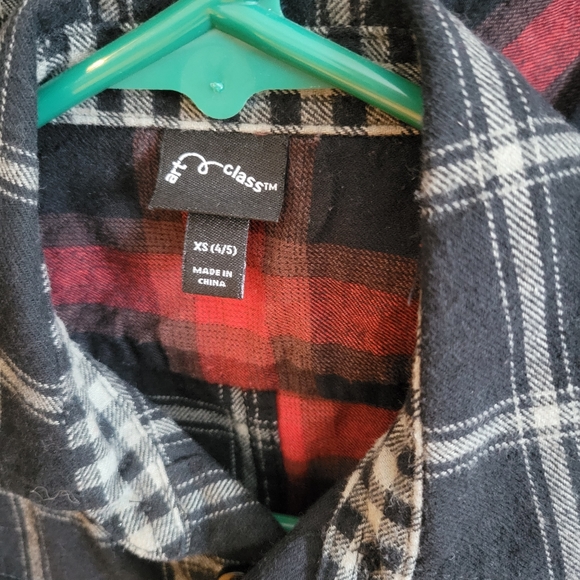 Matching plaid shirts - Picture 7 of 7
